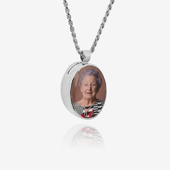 Collana Ovale in Argento per Ceneri – Gioielleria Commemorativa
