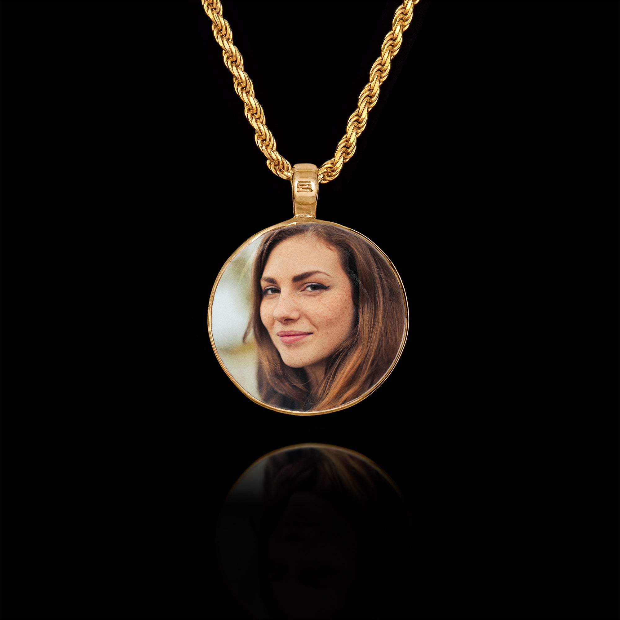 Gold Memorial Pendant with Round Ceramic Stone