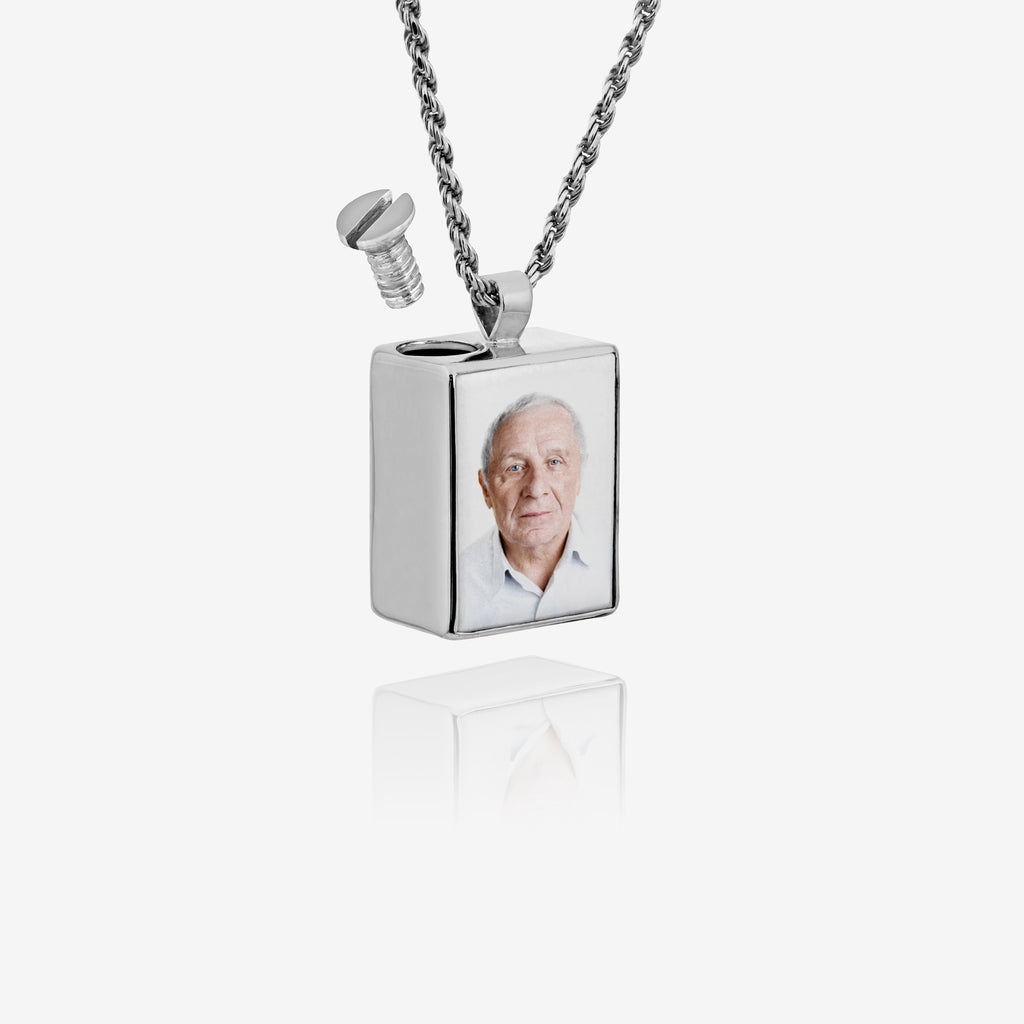 Collana Rettangolare in Argento per Ceneri - Gioielleria Commemorativa
