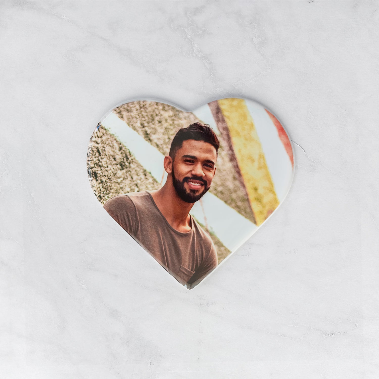 Targa commemorativa in ceramica con foto, larghezza 13 cm – Porcellana a forma di cuore per lapidi Immagine principale del prodotto