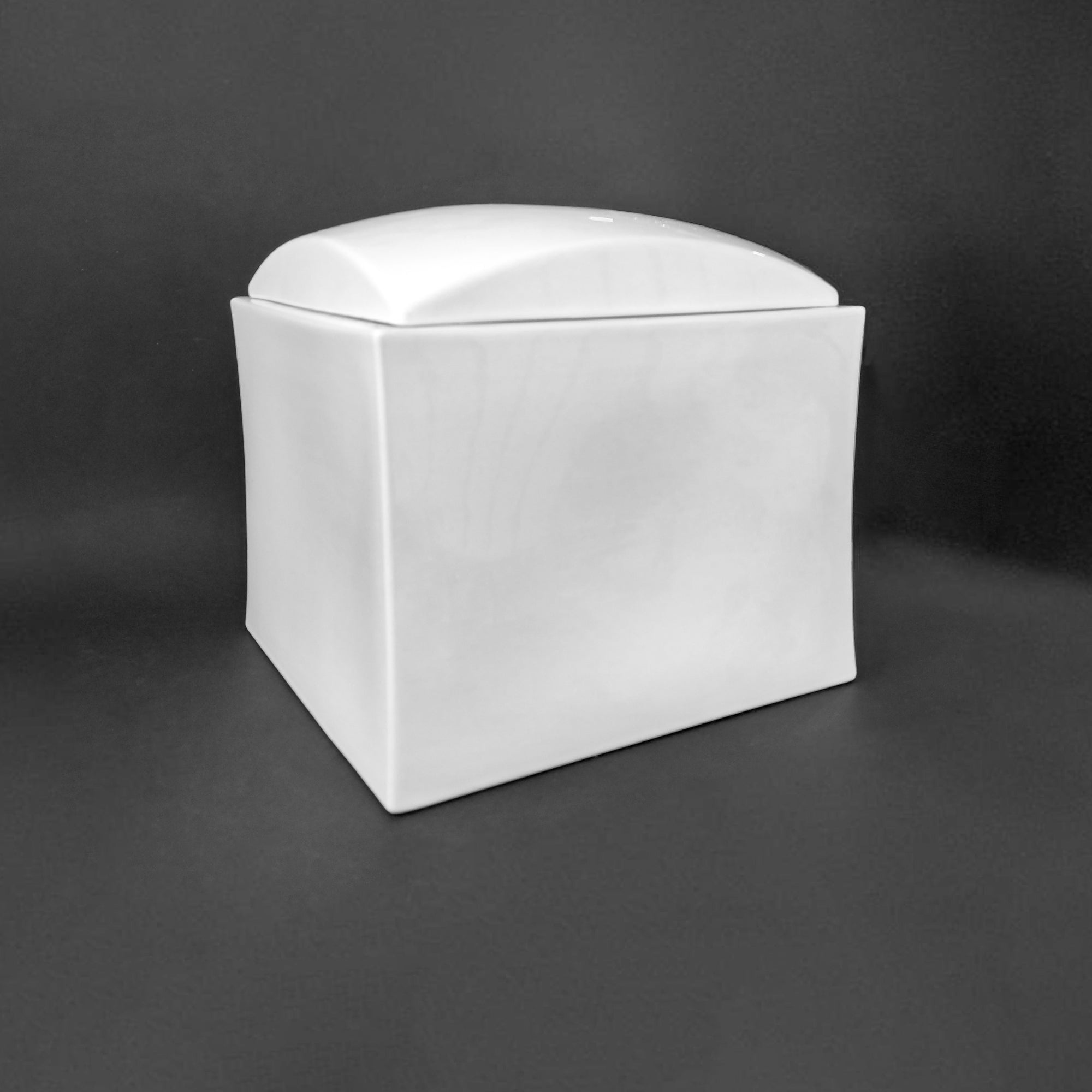 Porcelain Cremation Urn - 9L