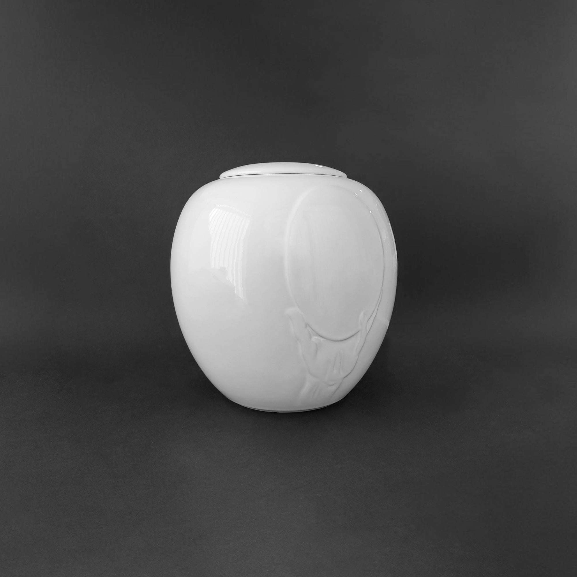 Porcelain Cremation Urn - 4.5L